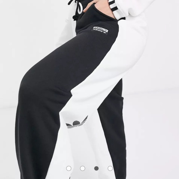 Adidas Originals Two-Tone Black and White Sweats - Picture 4 of 7